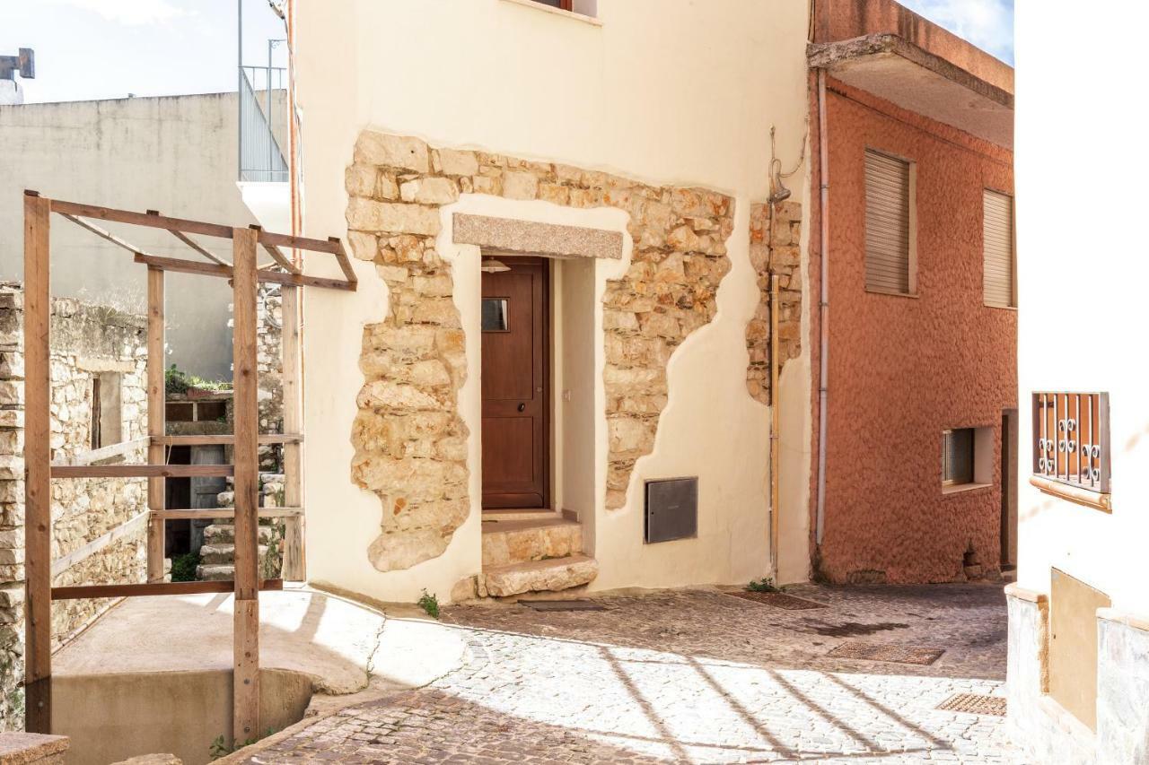 Domu Ala - Bynos Homes بوناي المظهر الخارجي الصورة
